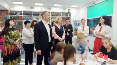 J-5xRI93HzE.jpg J-5xRI93HzE.jpg