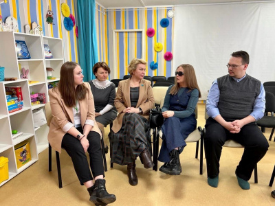 FEPCGHfzTUw.jpg FEPCGHfzTUw.jpg