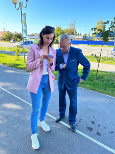 ahsshs4Lbg0.jpg ahsshs4Lbg0.jpg