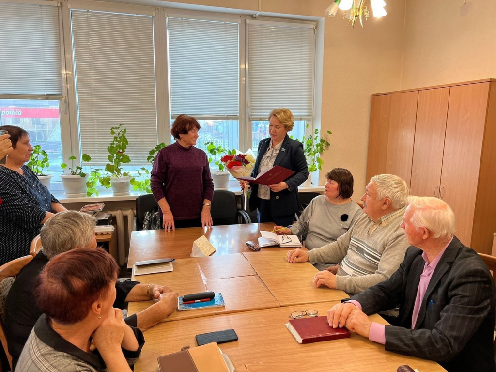 d-8NI47SAlo.jpg d-8NI47SAlo.jpg