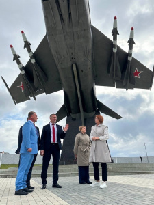 P_HhnTqvmvw.jpg P_HhnTqvmvw.jpg