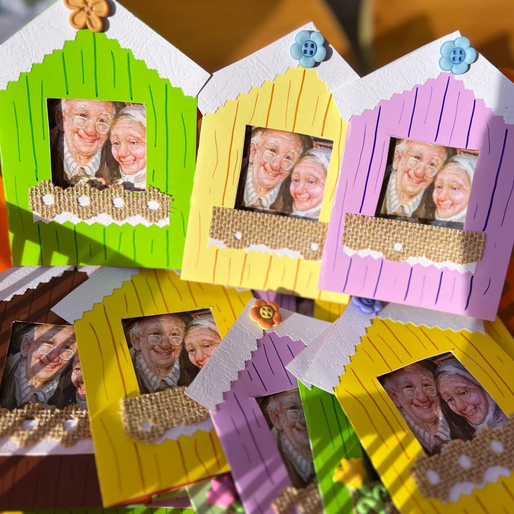 PMmJqUxByAg.jpg PMmJqUxByAg.jpg