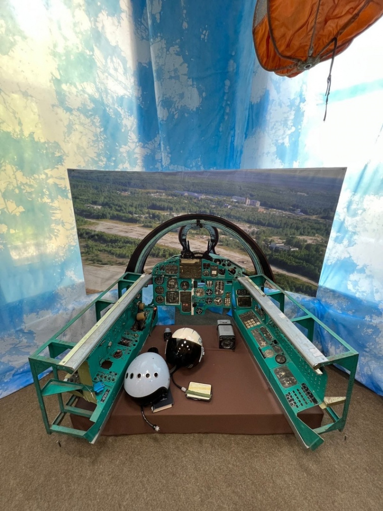 cXWAohYCZN8.jpg cXWAohYCZN8.jpg