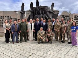 Боевое братство: в Югорске с рабочим визитом побывал депутат Думы Югры Дмитрий Аксенов