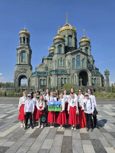 Югорчане поют песни Победы в Москве